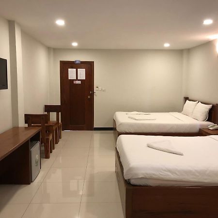 Regal Home Guesthouse Phnompen Kültér fotó